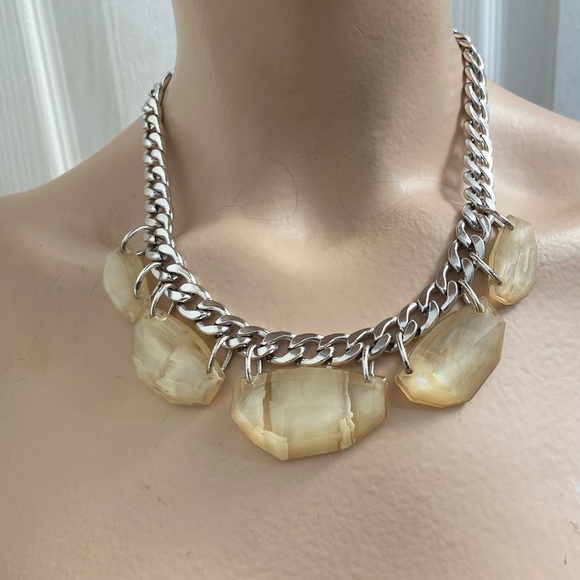 Chunky Silver and Cream Necklace - Picture 6 of 8